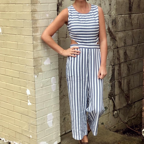 NWOT Promesa Open Back Jumpsuit - Picture 1 of 5